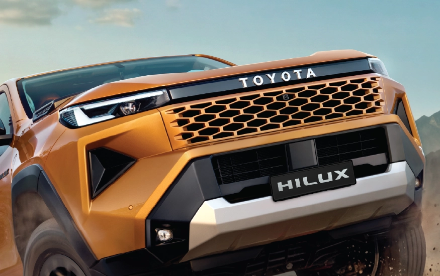 Toyota Hilux exterior: Satin Silver Under Run