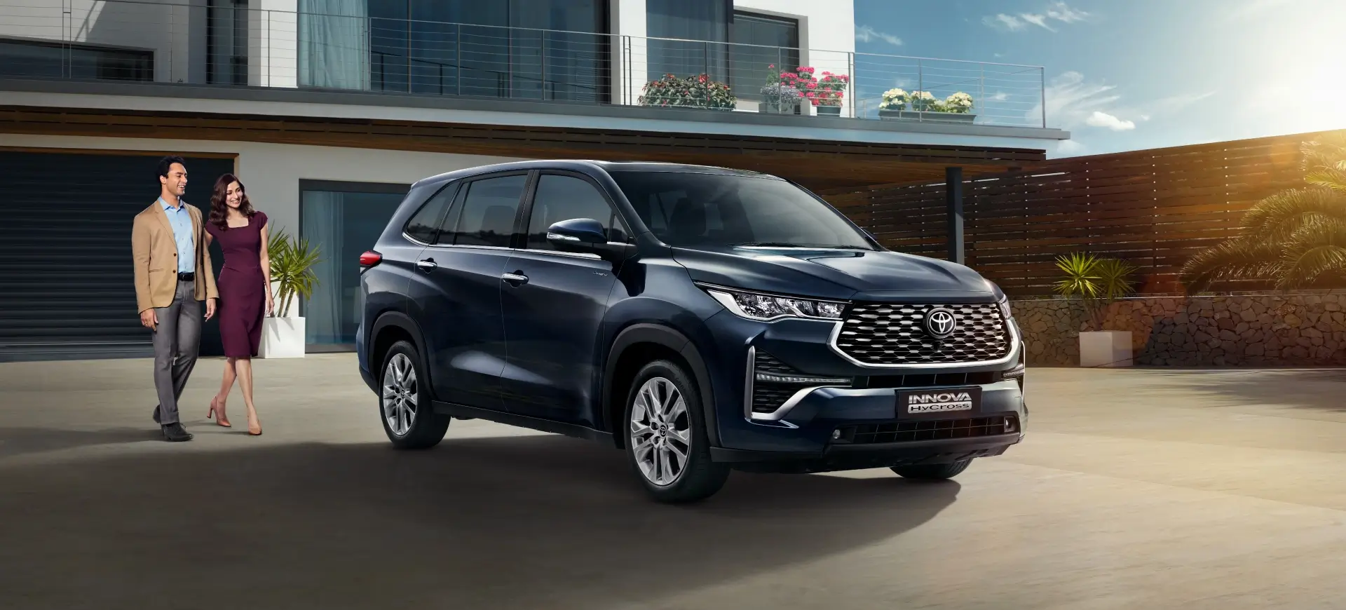 Official Toyota Bharat product image for Innova Hycross