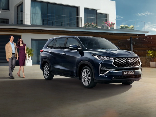 Toyota Innova Hycross: My New HY of Style